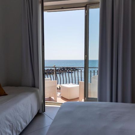 גיארדיני נאקסוס Teddu B&B מראה חיצוני תמונה